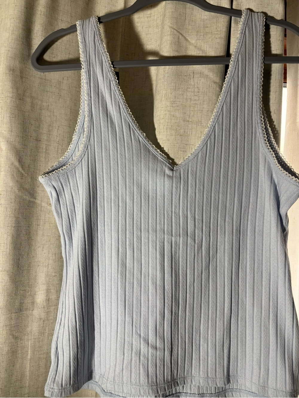 Universal Thread Light Blue Ribbed V-Neck Tank - Picture 3 of 3